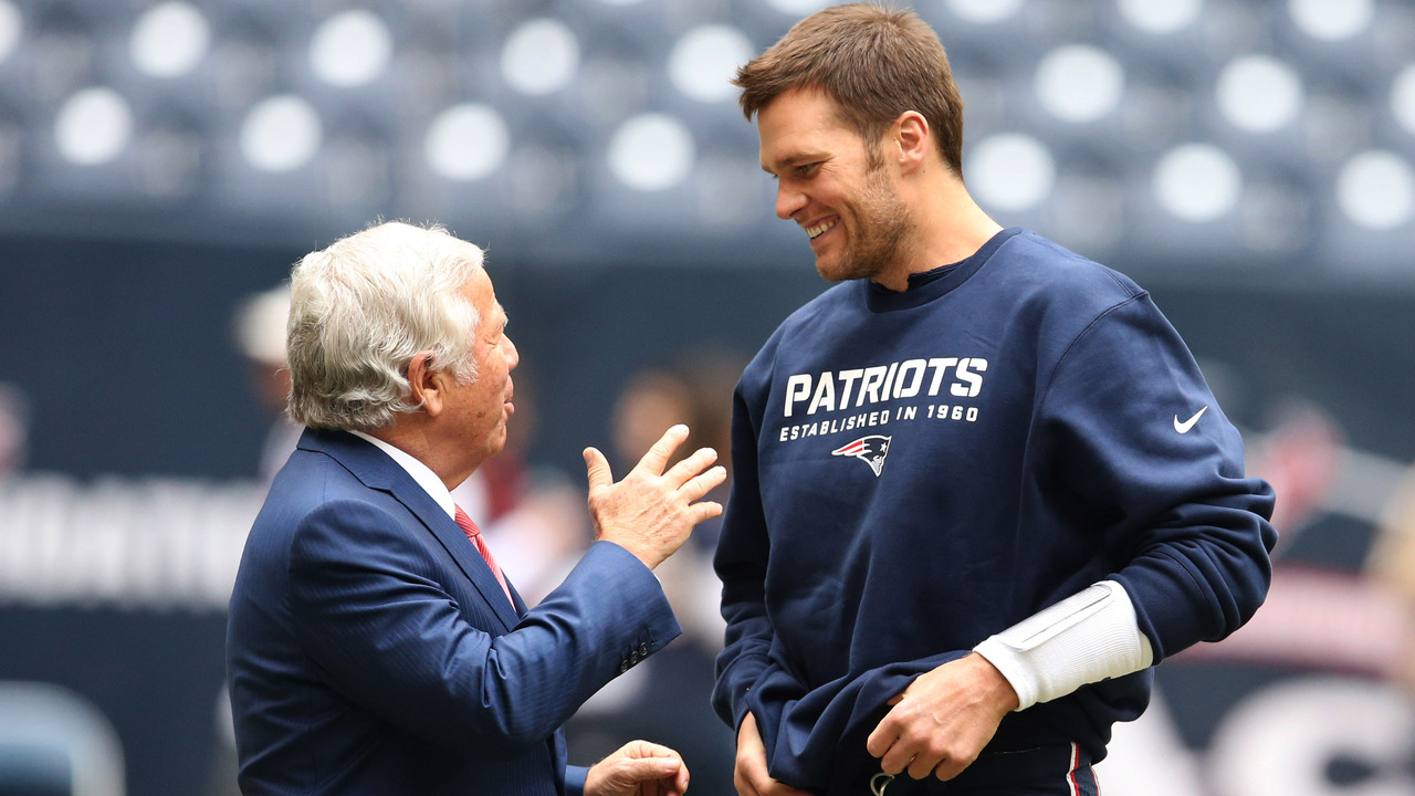 Robert Kraft Promises Welcome Wagon for Tom Brady in Return to