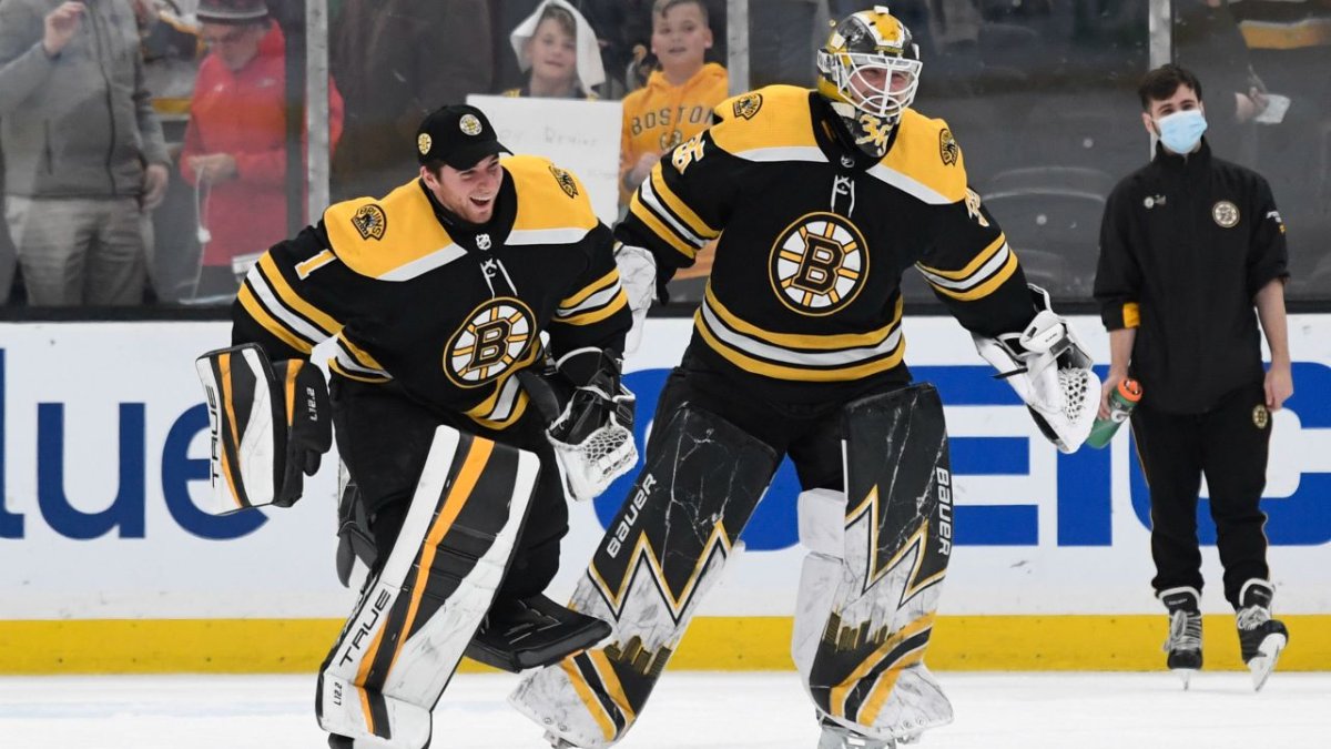Boston Bruins sign goalie Linus Ullmark, making a Tuukka Rask return less  likely (report) 