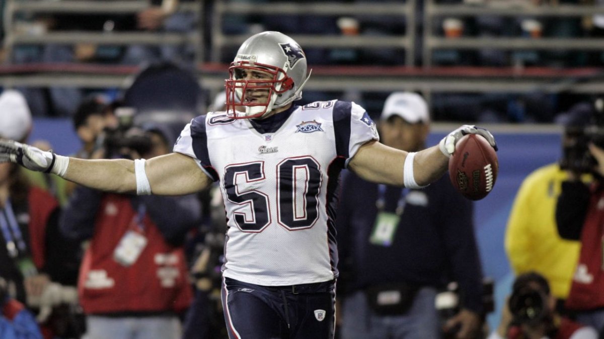 Hurley: Why Mike Vrabel Gets My Vote For The Patriots Hall Of Fame - CBS  Boston