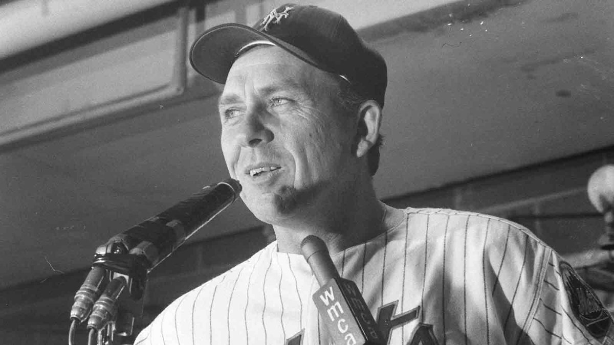Buck O'Neil, Bud Fowler, four others elected to baseball Hall of Fame