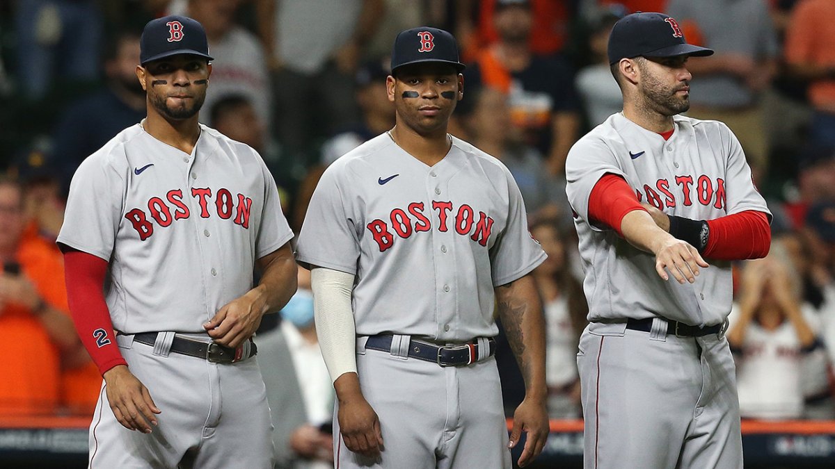 Boston Red Sox Lineup: J.D. Martinez is succeeding in a different