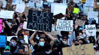 BOSTON, MASSACHUSETTS – MAY 31: Demonstrators protest in response to the recent death of George Floyd on May 31, 2020 in Boston, Massachusetts. Protests spread across cities in the U.S., and in other parts of the world in response to the death of African American George Floyd while in police custody in Minneapolis, Minnesota. (Photo by Maddie Meyer/Getty Images)