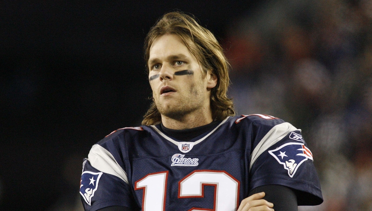 Tom Brady's Contract Breakdown, Guaranteed Salary, Bonuses, Contract  History and More