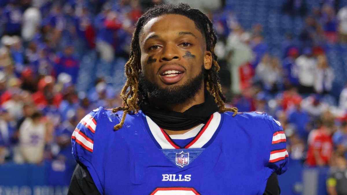 Damar Hamlin in attendance for Bills' divisional round game vs