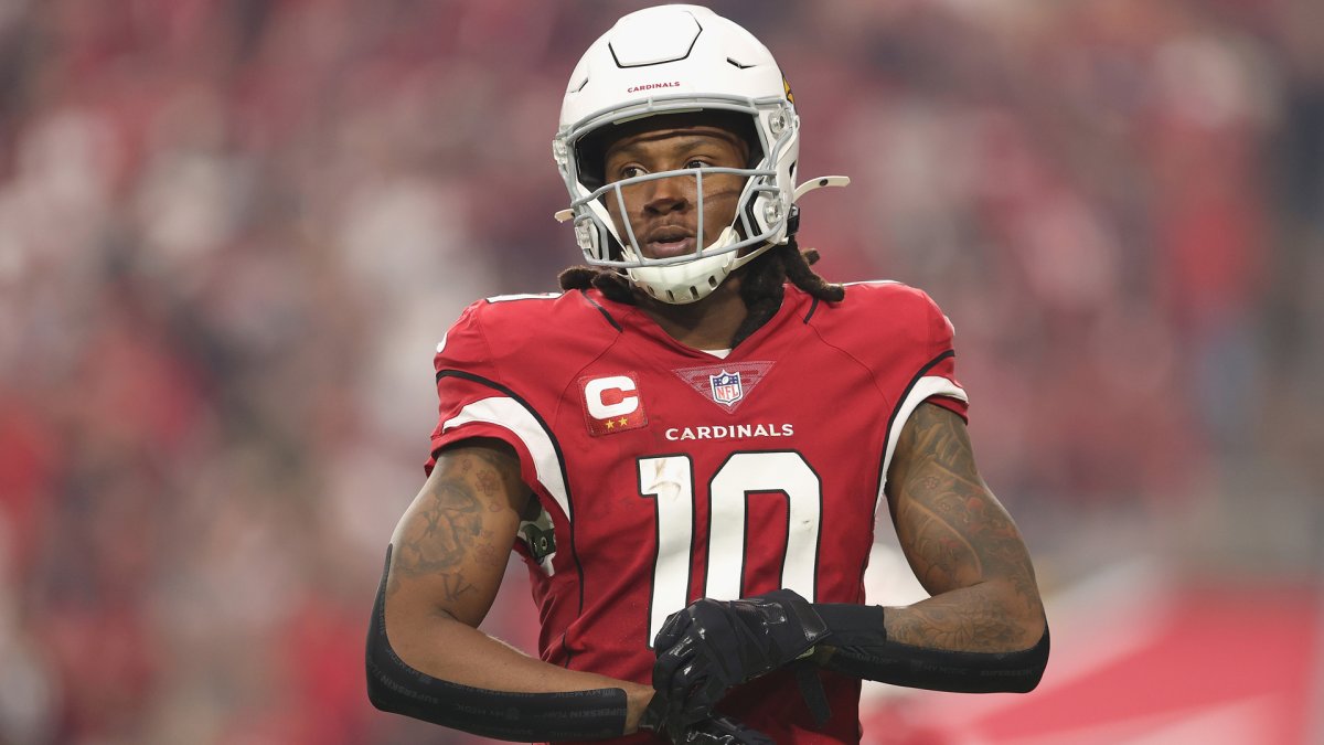 Cardinals release WR DeAndre Hopkins after three seasons - ESPN