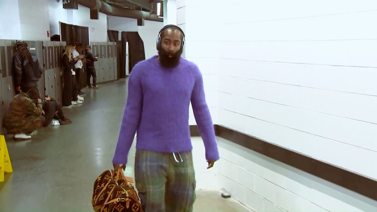 James Harden shows up in pajamas for Sixers' opening night vs. Celtics