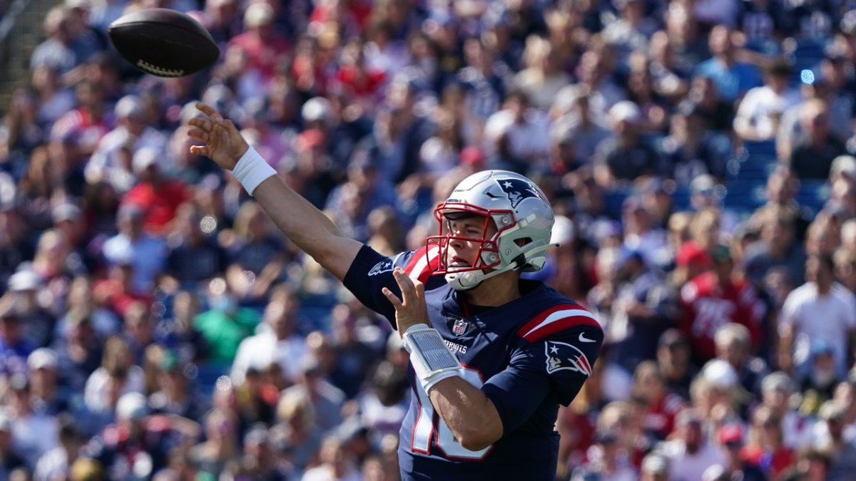 Mac Jones takes a beating as Patriots are shellacked by Saints (3 up, 7  down) 