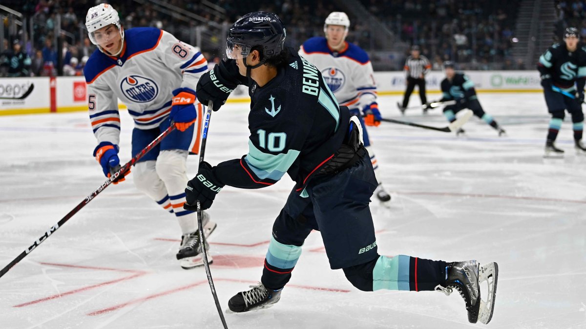 These are the top 10 rookies to watch in the 2022-23 NHL season – NBC ...