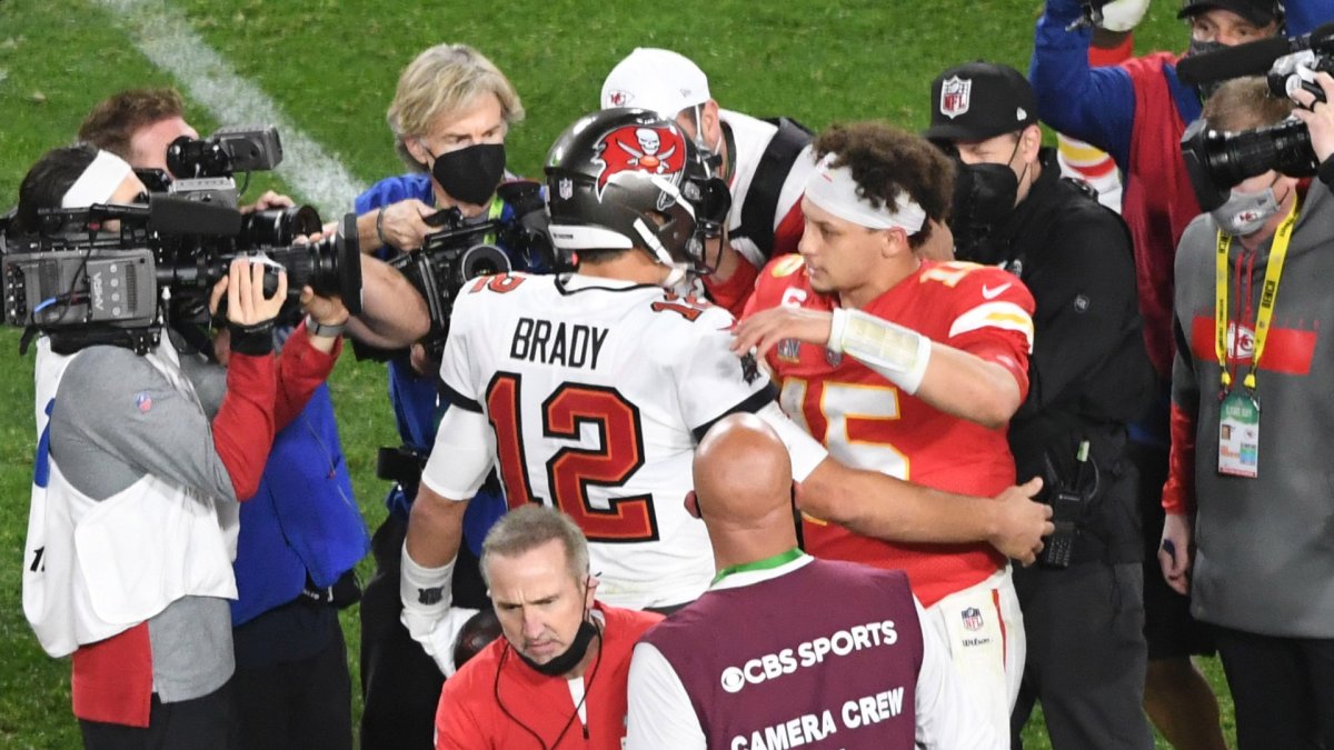 NFL - Mahomes vs. Brady Part VI: Coming Week 4 on Sunday Night Football on  NBC 