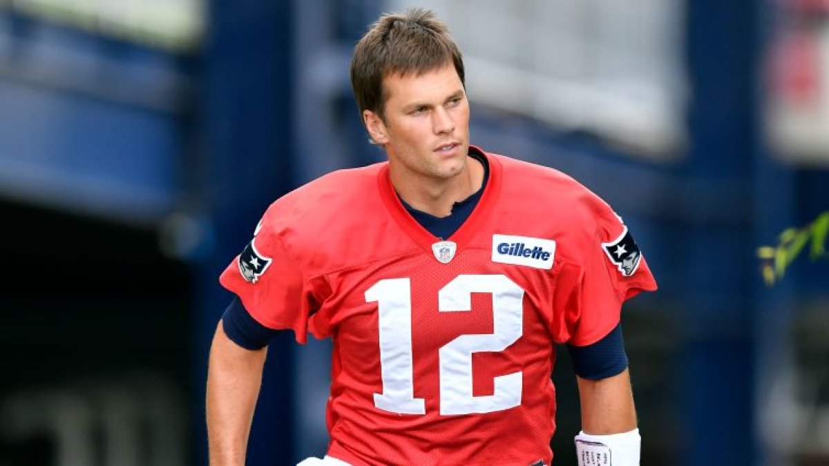 Tom Brady's latest Super Bowl run began with a sweaty butt