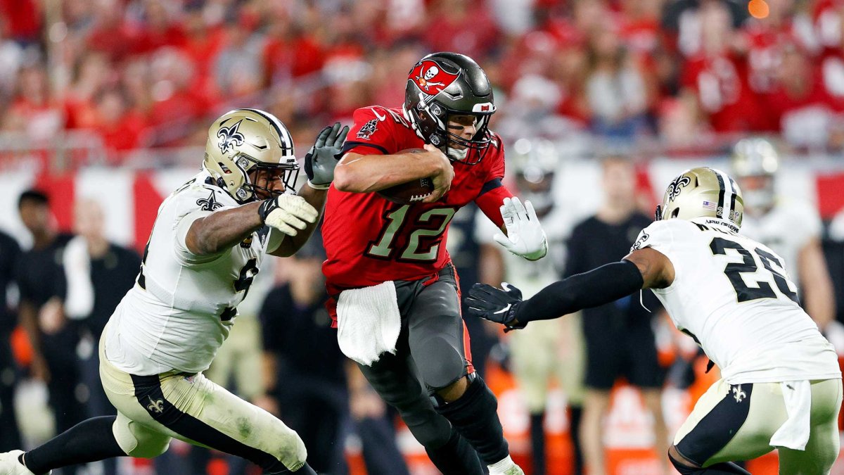 Buccaneers vs. Saints score: Tom Brady blanked, Tampa Bay banged up as New  Orleans claims shutout upset 