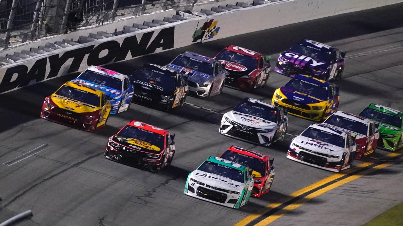 NASCAR at Daytona schedule How to watch, TV, odds, favorites