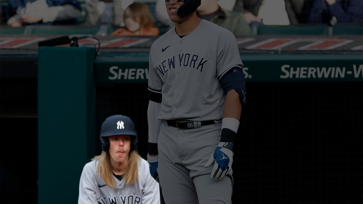 New York Yankees Road Uniform - American League (AL) - Chris