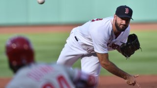Aug 19, 2020; Boston, Massachusetts, USA; Boston Red Sox relief pitcher Brandon Workman (44) pitches during the ninth inning against the Philadelphia Phillies at Fenway Park. Mandatory Credit: Bob DeChiara-USA TODAY Sports
