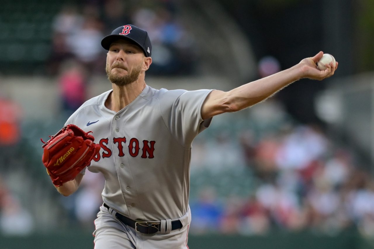 Red Sox acquire ace left-hander Chris Sale from White Sox
