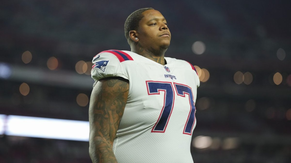 trent brown patriots jersey