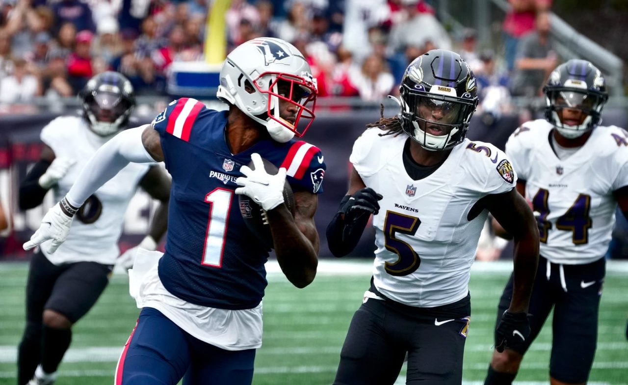 Patriots, WR DeVante Parker Agree to Three-Year Contract, per Report