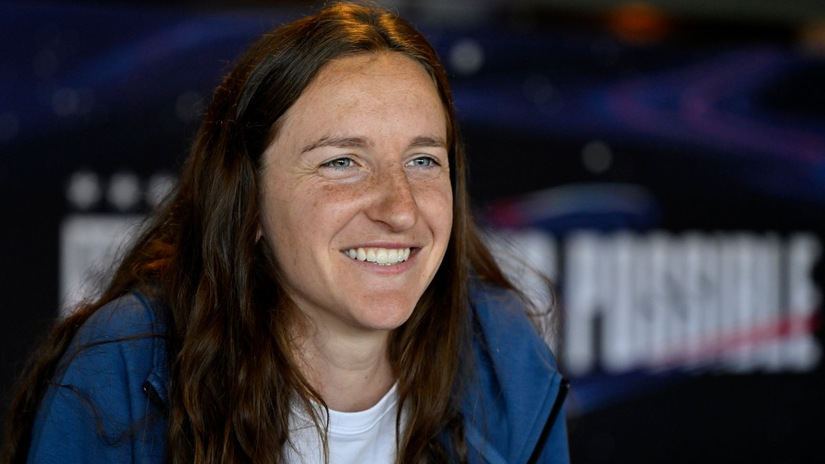 Andi sullivan talks abby wambach being her favorite player to watch