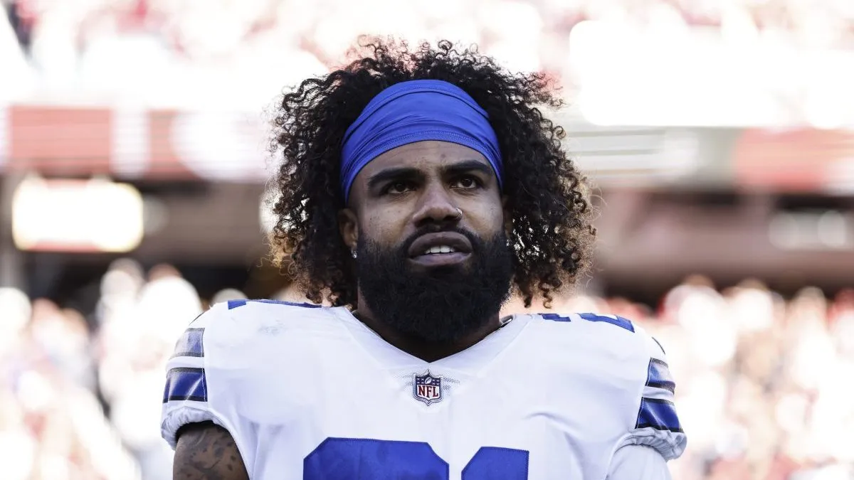 Report: Patriots Sign Three-Time Pro Bowl RB Ezekiel Elliott