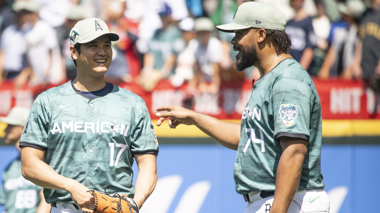 Watch: Shohei Ohtani Rocks Angels New Home Run Hat for the 1st