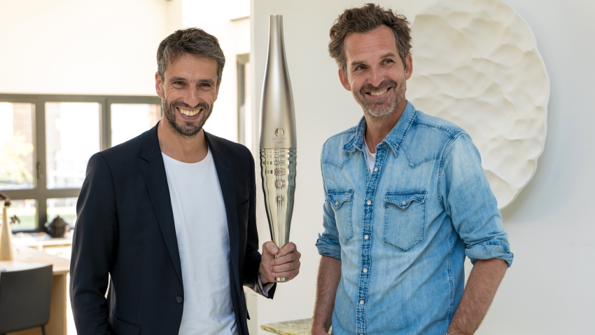 Officials unveil 2024 Olympic, Paralympic torch design