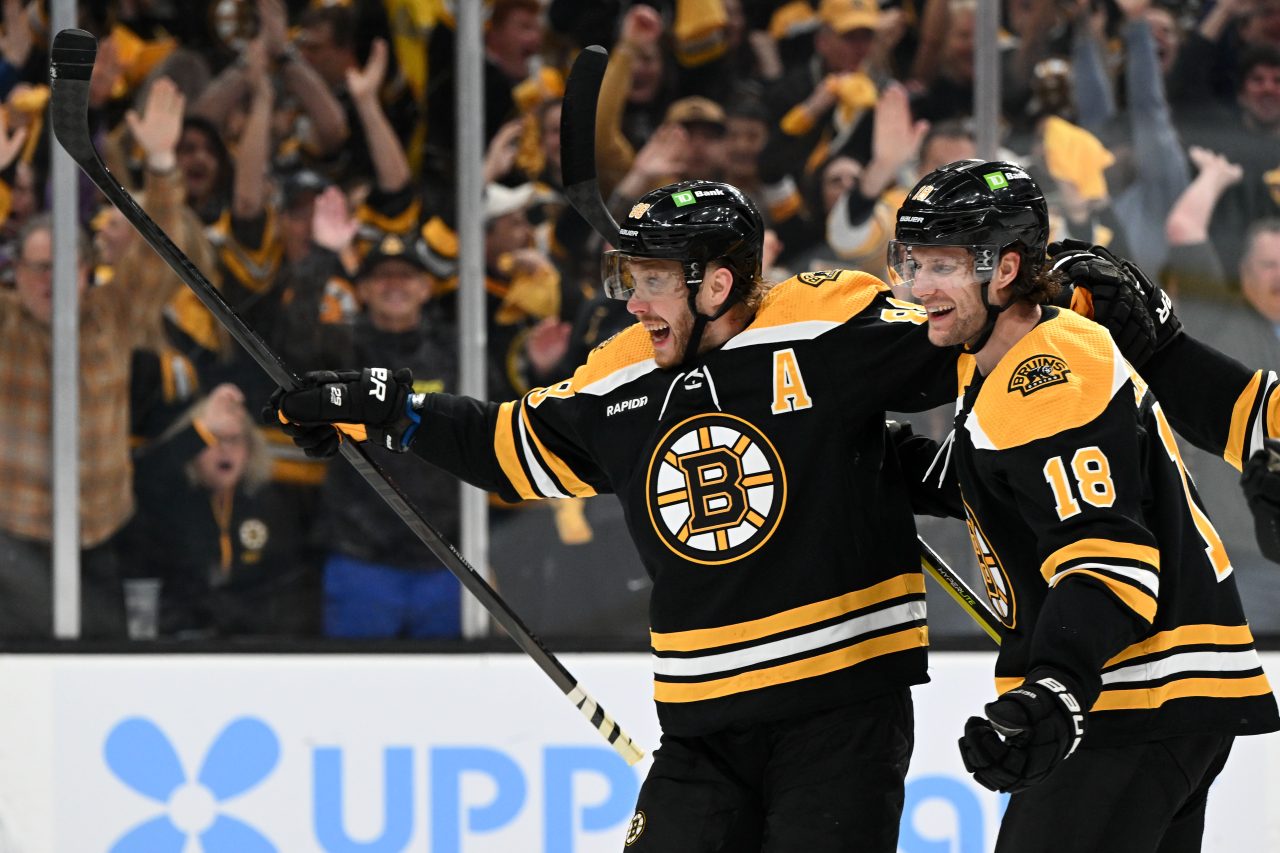 Bruins lineup projection 2.0: Should B's reunite Marchand and Pastrnak? –  NBC Sports Boston