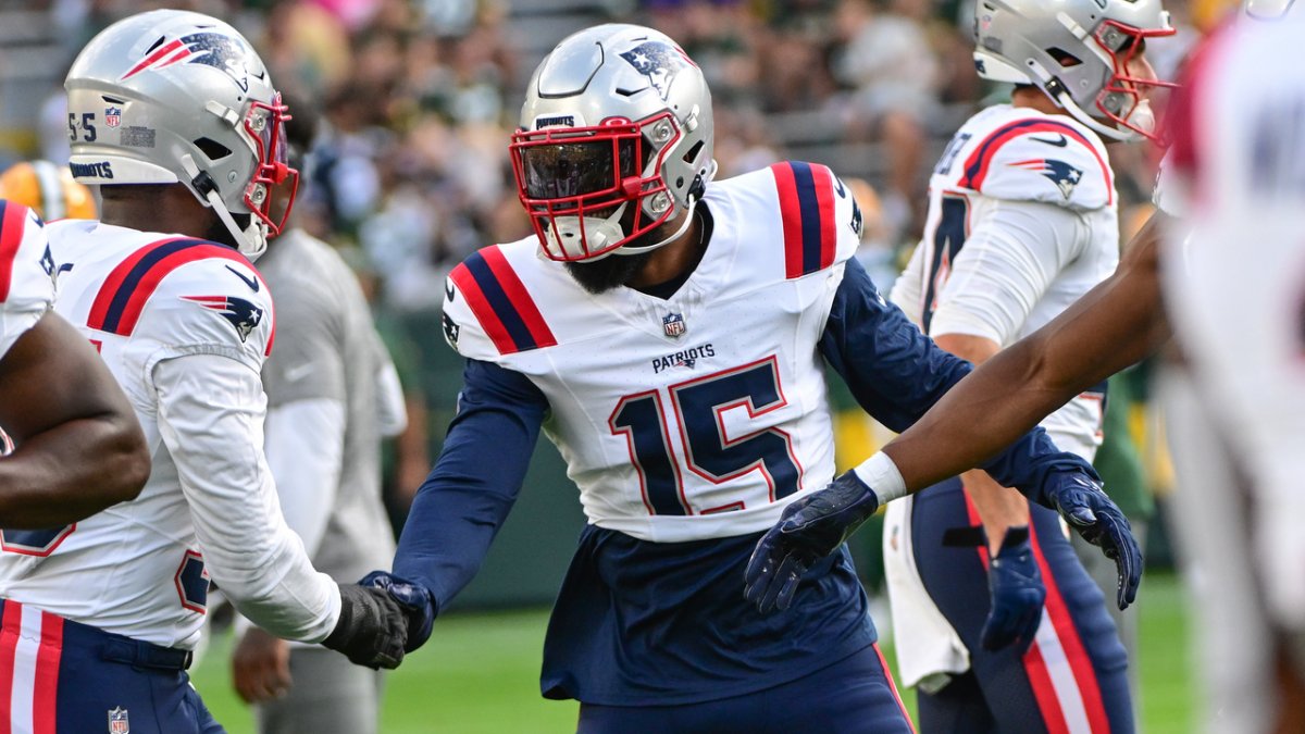 Ezekiel Elliott 'a good fit' with Patriots, hopes to complement Rhamondre  Stevenson in backfield