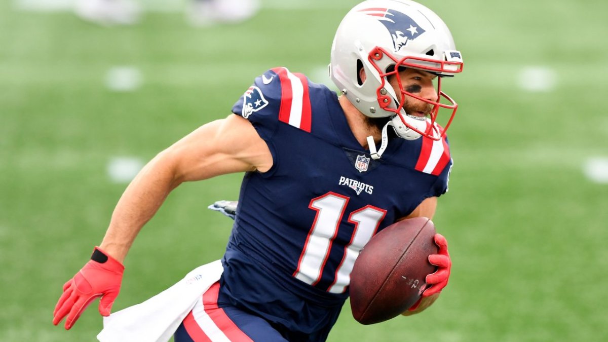 Julian Edelman gives his best 'Bill Belicheck pep talk' to Patriots fans  ahead of Jets matchup, FOX NFL Kickoff