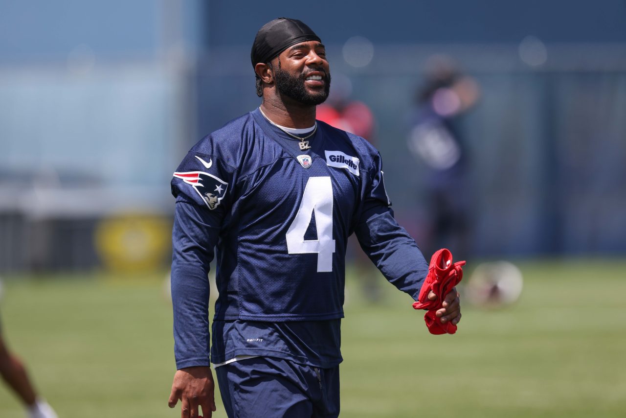 Falcons Offer tryout to former Pro Bowler, Patriots Super Bowl hero