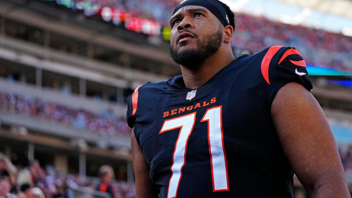 Patriots reportedly showing interest in former Bengals OT La'El Collins - A  to Z Sports