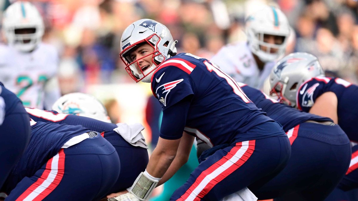 Patriots vs. Dolphins Week 2 odds: Spread, moneyline and more