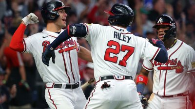 Braves host Phillies to open NLDS rematch