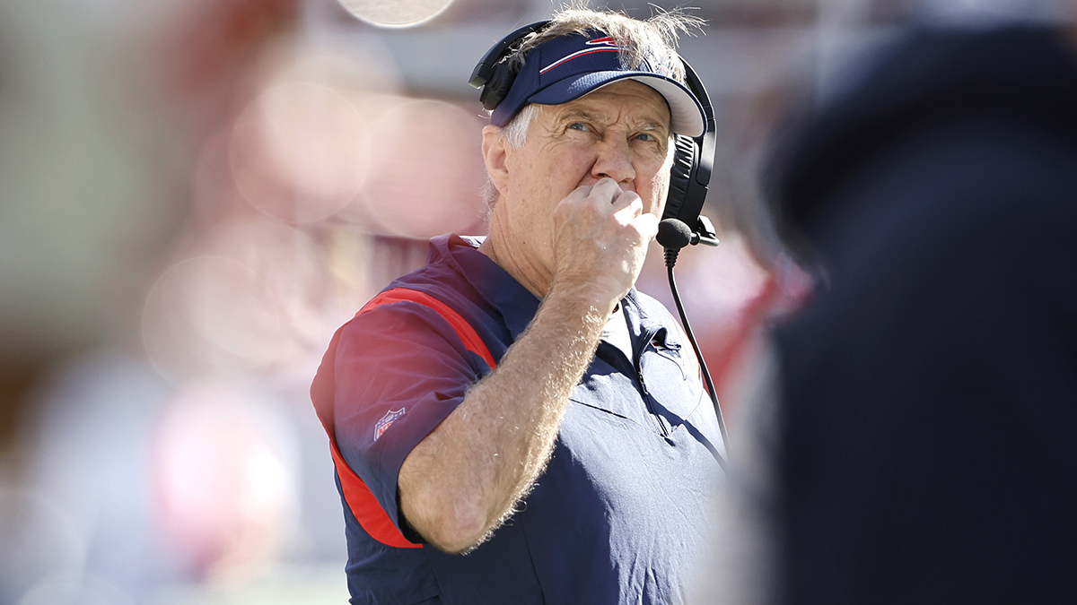 Everyone's Making Same Claim About Bill Belichick On Sunday - The