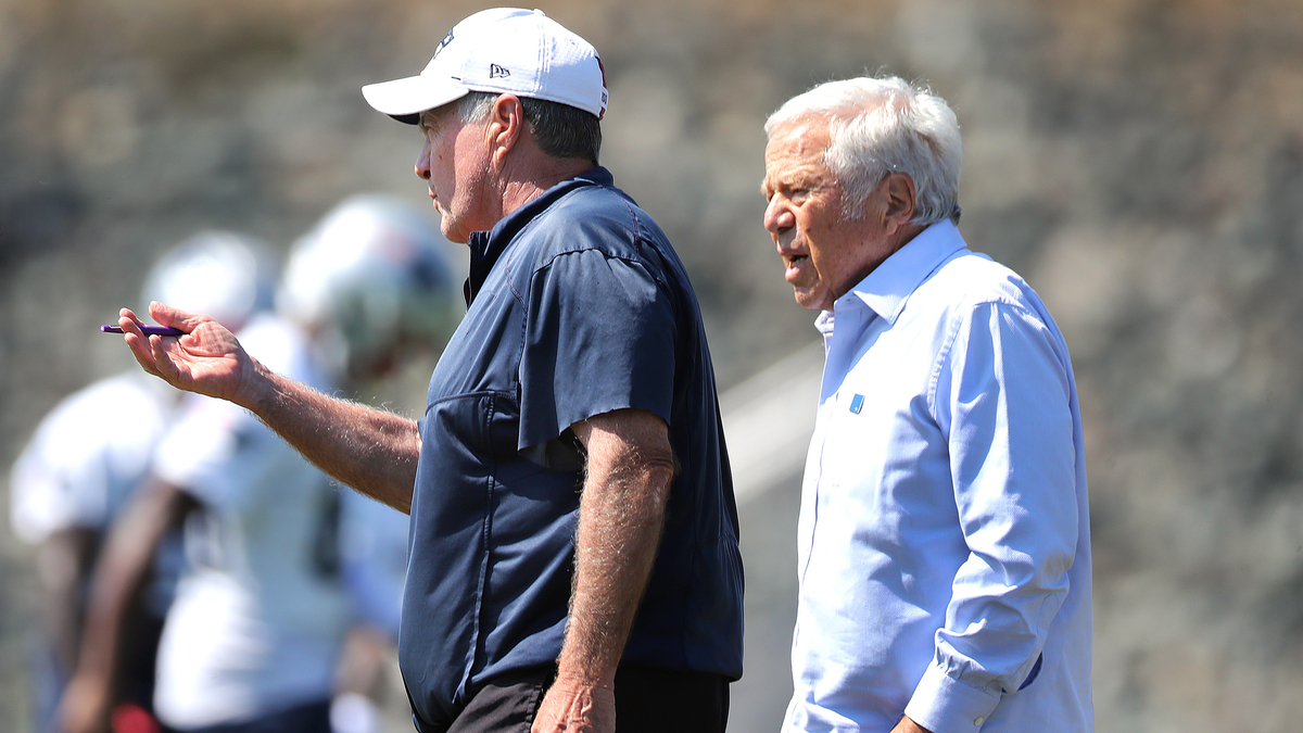 ¿Robert Kraft de los Patriots tomará una decisión difícil sobre Bill Belichick?  – NBC Deportes Boston