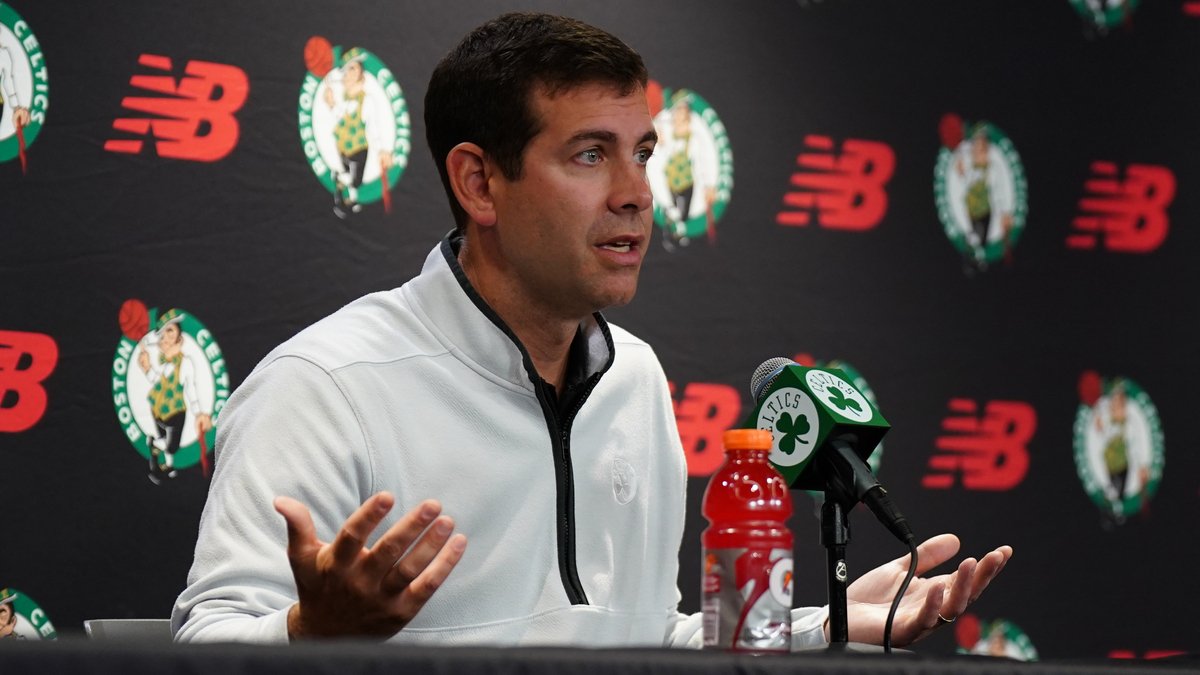 Should Celtics consider trading first-round pick in 2024 draft?