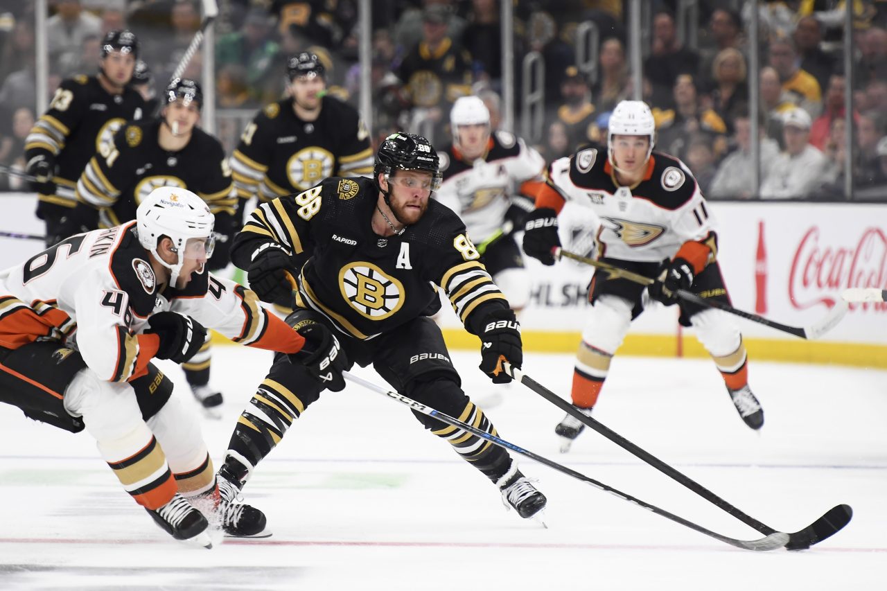 Bruins' Jake DeBrusk late for team meeting, won't play vs. Kings