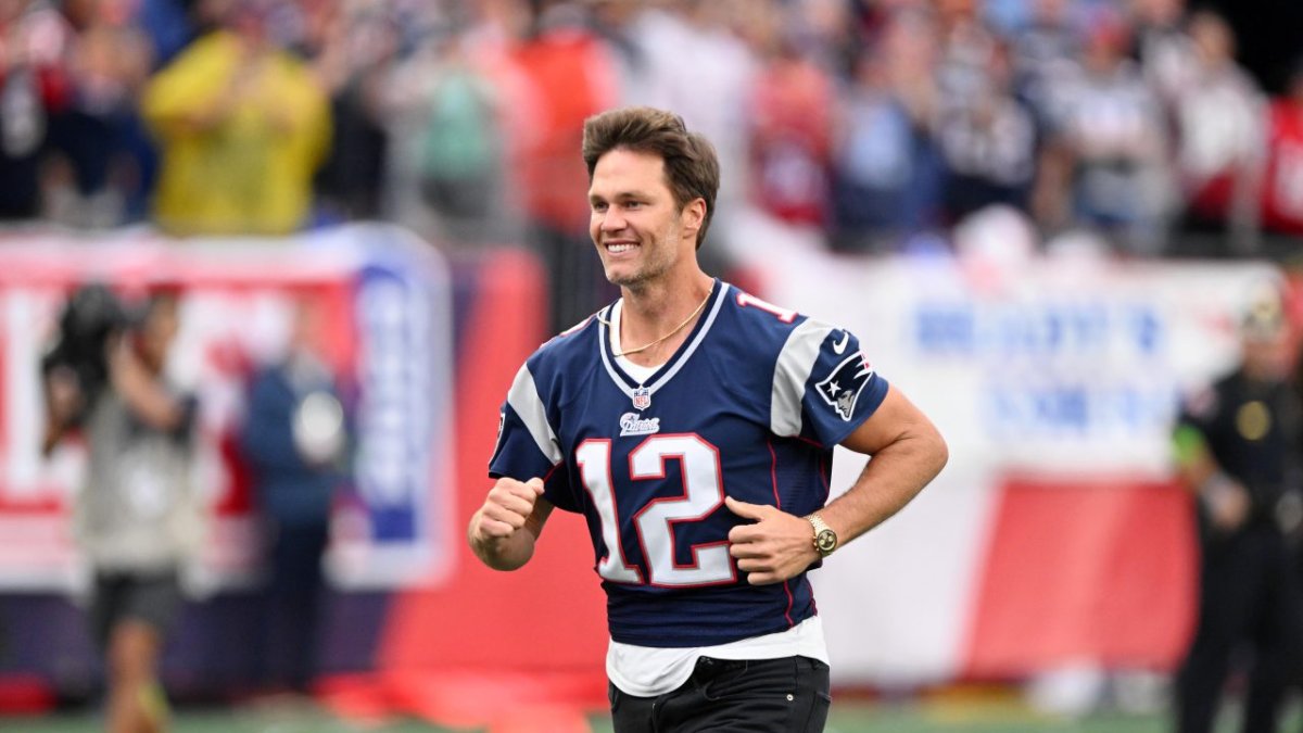 NFC team ‘reaching out’ to Tom Brady about return – NBC Sports Boston