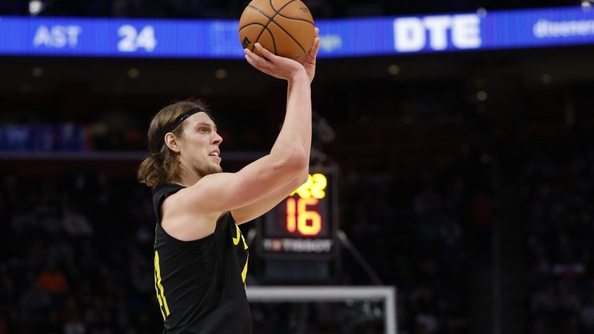 Kevin Love injury: He refuses to accept Kelly Olynyk's apology - Sports  Illustrated, image size:1200x675