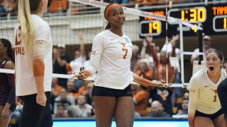 Texas volleyball player Asjia O'Neal