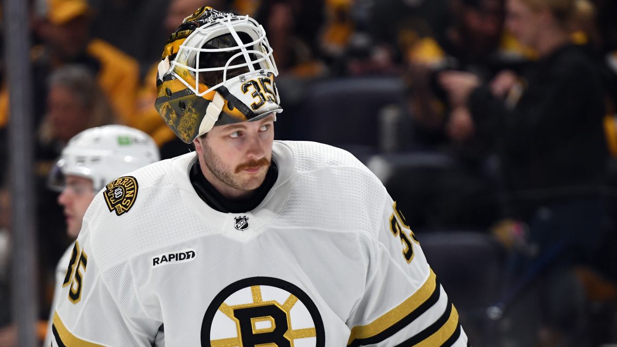 Report: Senators Expected To Pursue Linus Ullmark Trade Before NHL ...