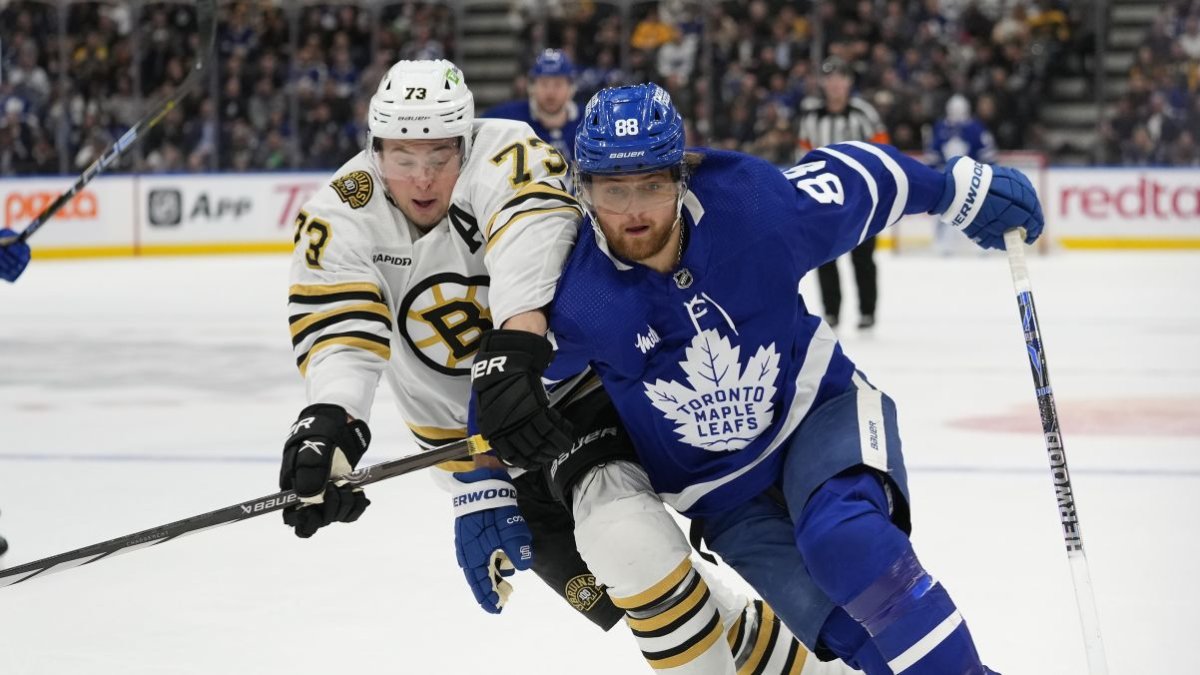 Bruins vs. Leafs Game 1 lineup: Projected lines, pairings, goalies ...