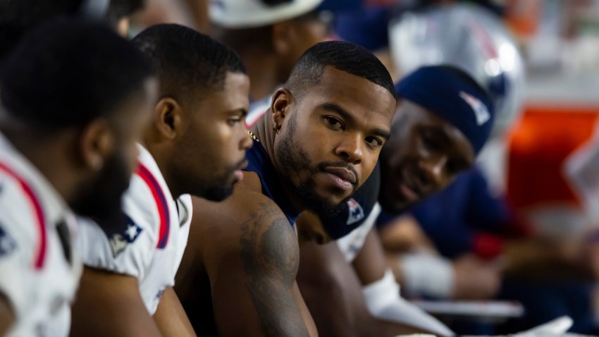 Dec 12, 2022; Glendale, Arizona, USA; New England Patriots running back Damien Harris against the Arizona Cardinals at State Farm Stadium. Mandatory Credit: Mark J. Rebilas-USA TODAY Sports