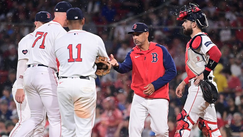 Red Sox manager Alex Cora