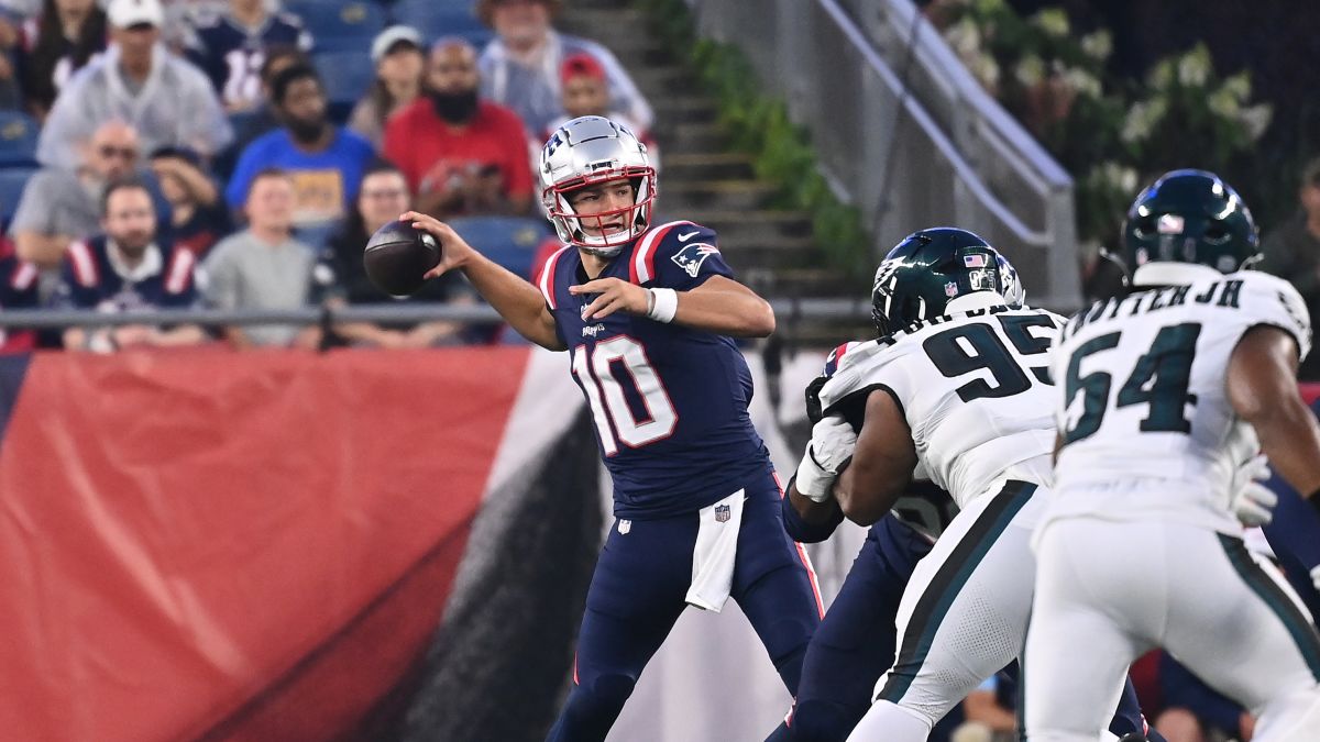 When will the Patriots make their decision on Drake Maye? Jerod Mayo provides update on QB competition – NBC Sports Boston