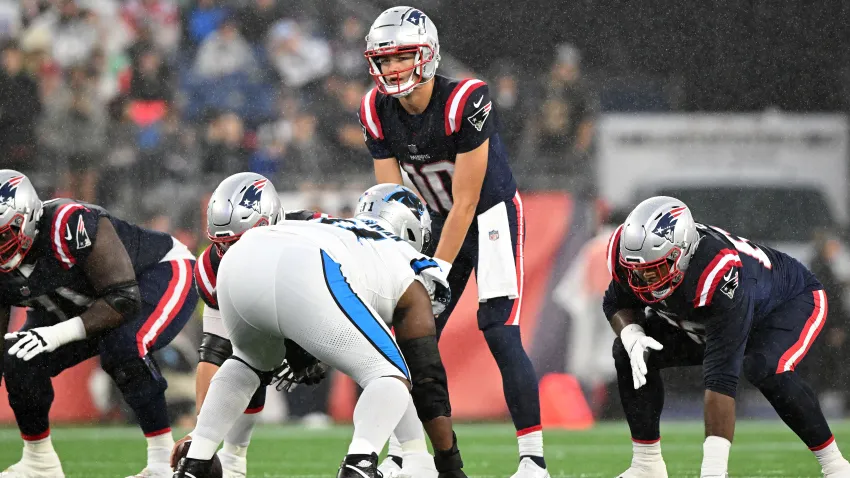 Aug 8, 2024; Foxborough, Massachusetts, USA; New England Patriots quarterback Drake Maye (10) lines up against the Carolina Panthers during the first half at Gillette Stadium. Mandatory Credit: Brian Fluharty-USA TODAY Sports