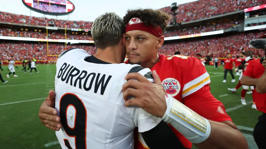 Patrick Mahomes hugs Joe Burrow