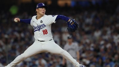 Yoshinobu Yamamoto commands Dodgers to Game 2 win