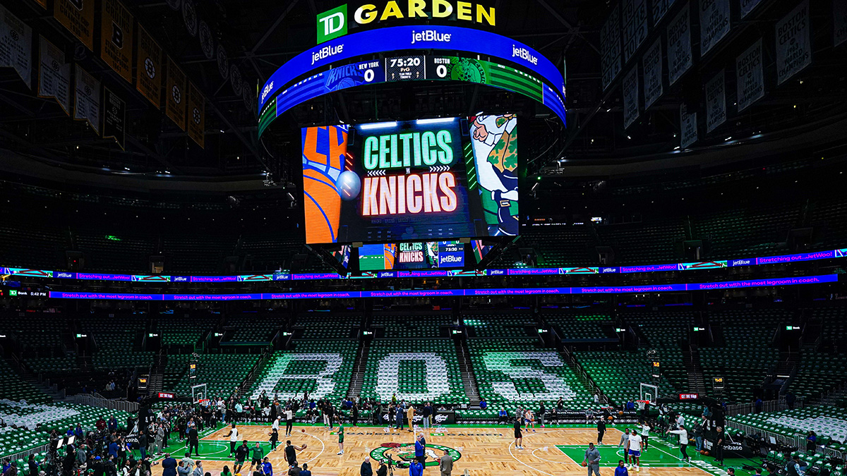 Live updates: Celtics raise Banner 18, host Knicks on Opening Night