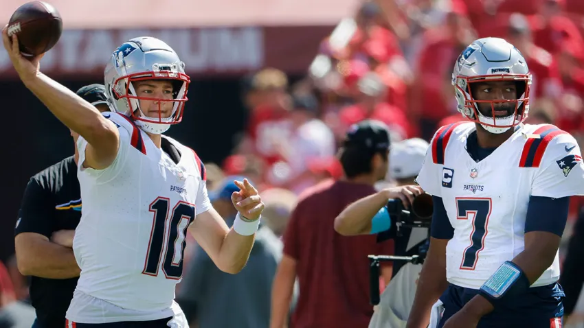 Patriots rookie quarterback Drake Maye and starter Jacoby Brissett