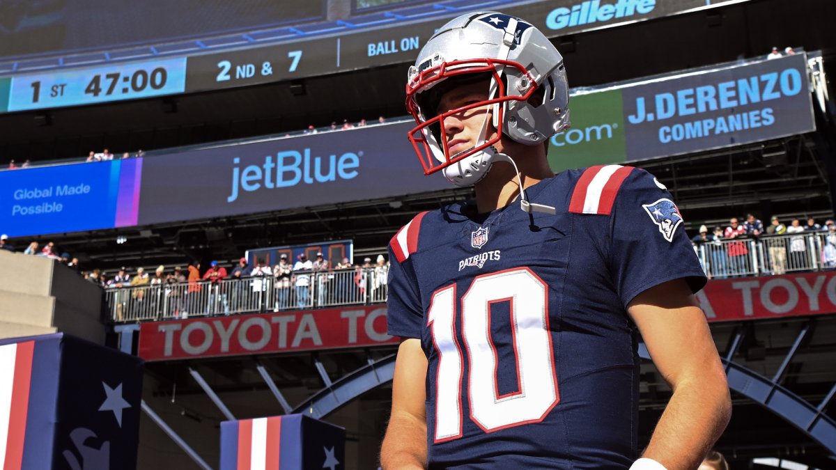 Jerod Mayo offers concussion injury update on Drake Maye